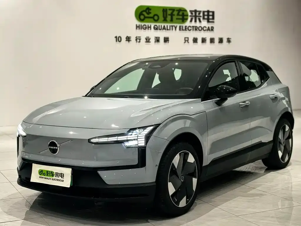Volvo EX30 2024 из CN, фото 1