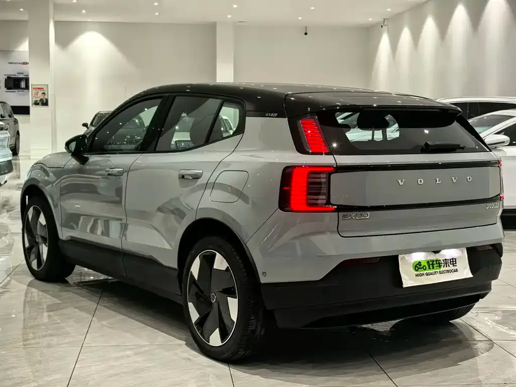 Volvo EX30 2024 из CN, фото 9