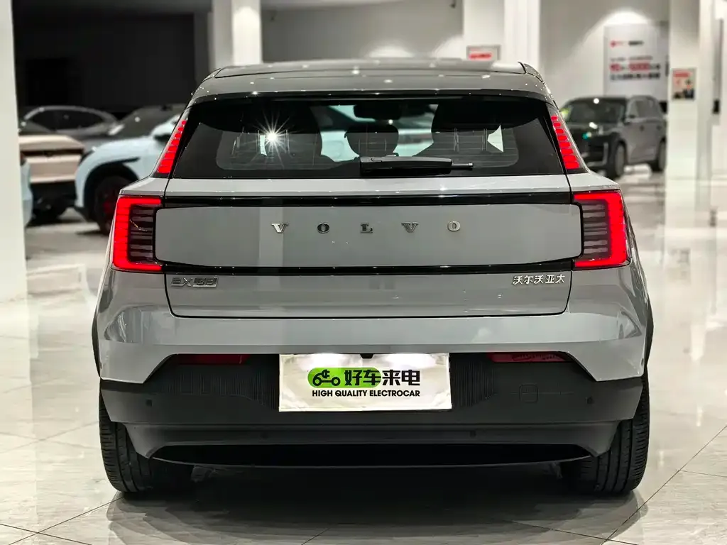 Volvo EX30 2024 из CN, фото 4