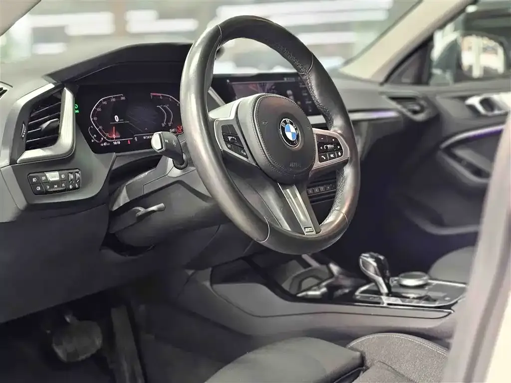 BMW 2 Series (Import) — фото 6