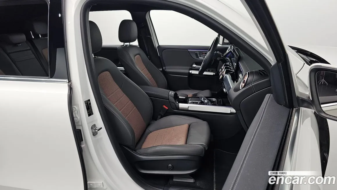 Mercedes-Benz EQB 2024 из KR, фото 7