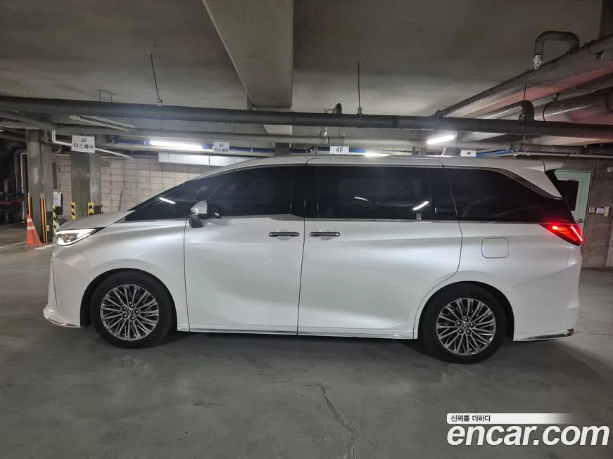 Lexus LM 2025 из KR, фото 7