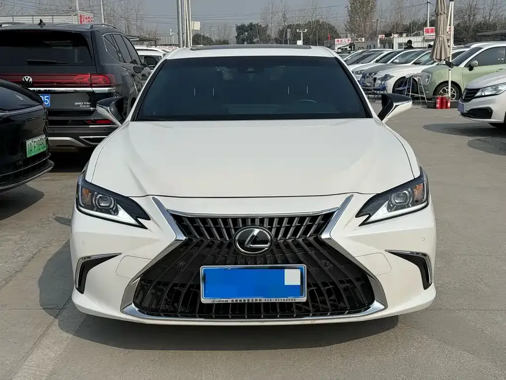 Lexus ES 2024 из CN, фото 3