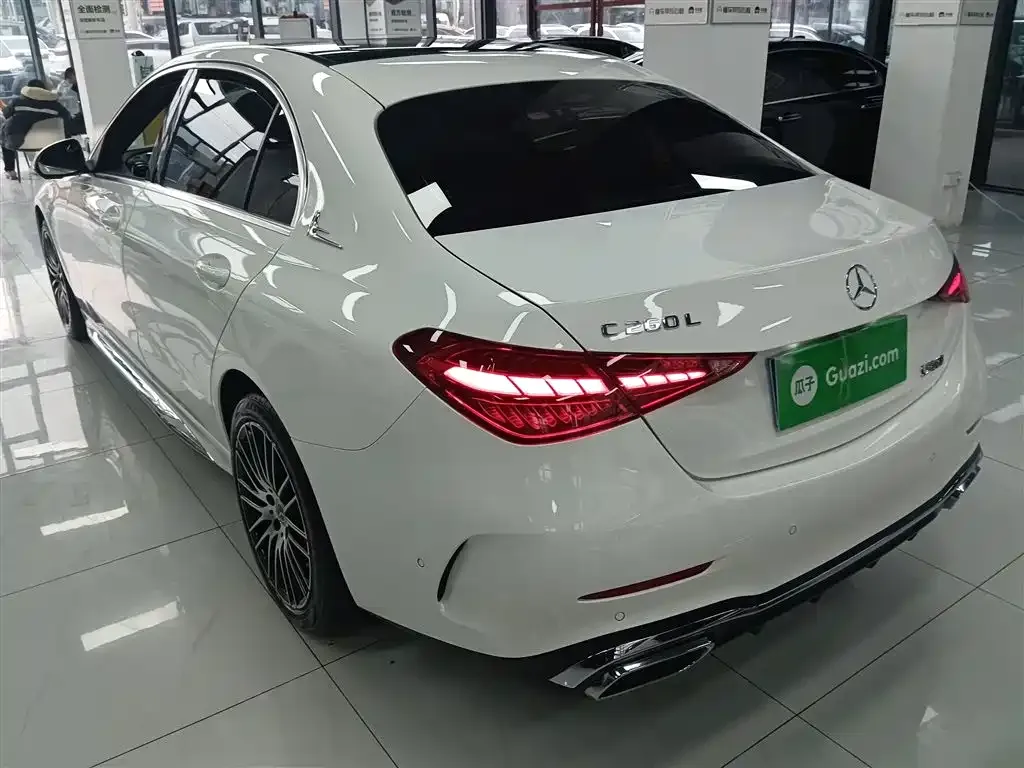 Mercedes-Benz C-Class — фото 10