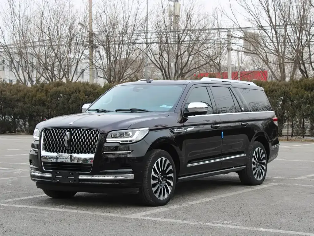 Lincoln Navigator One 2023 из CN, фото 10