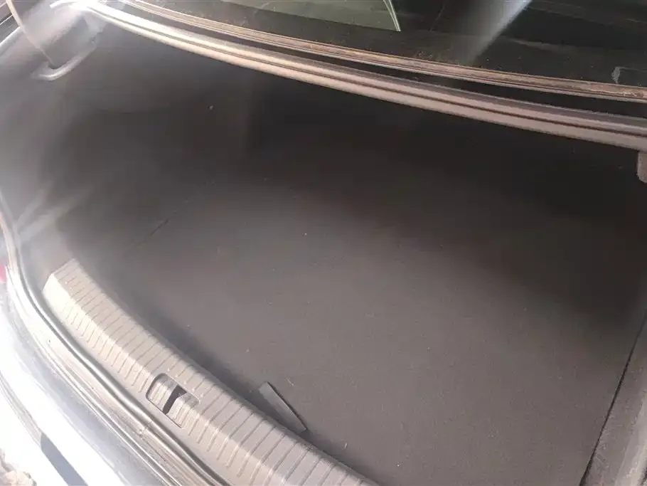 Volkswagen Passat — фото 6