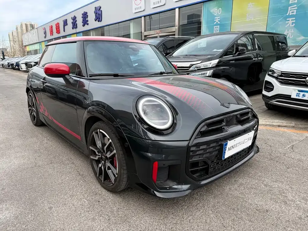 MINI JCW (John Cooper Works) 2025 из CN, фото 10