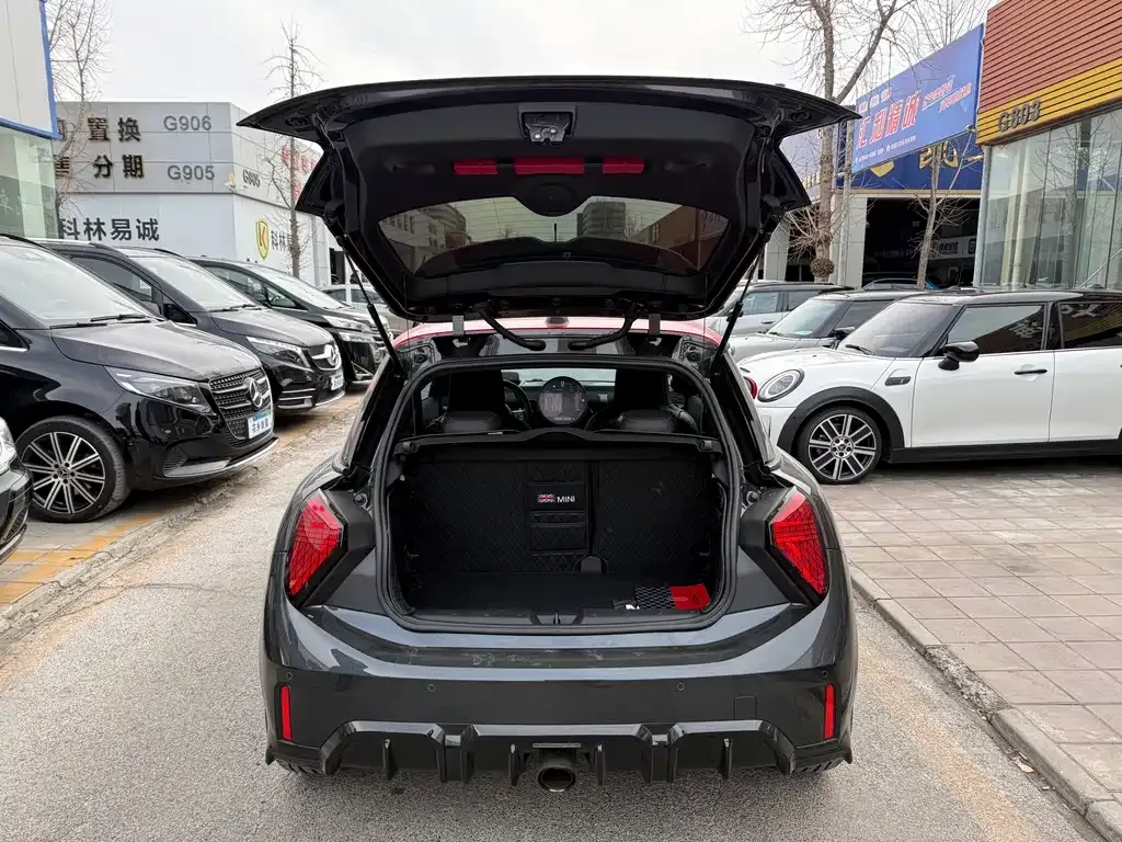 MINI JCW (John Cooper Works) 2025 из CN, фото 8