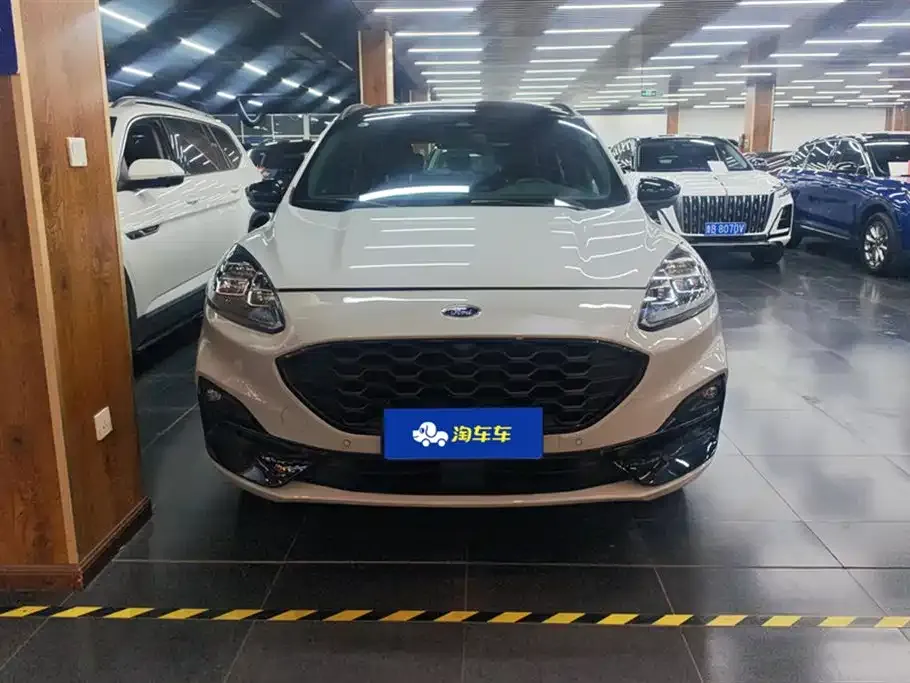 Ford Escape 2023 из CN, фото 10