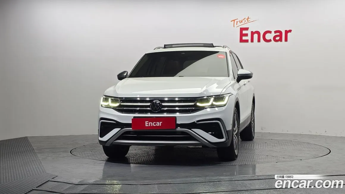 Volkswagen Tiguan — фото 3