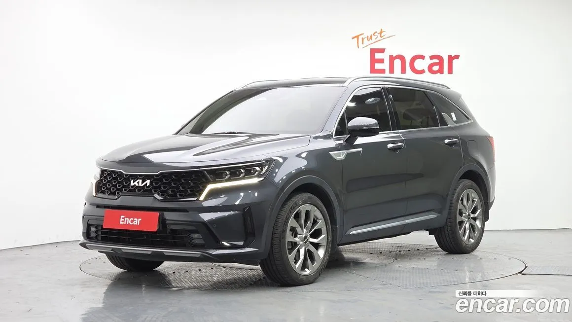 Kia Sorento — фото 1