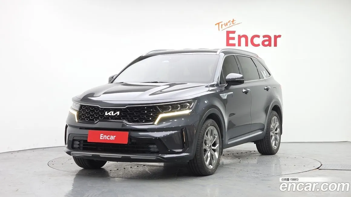 Kia Sorento — фото 4