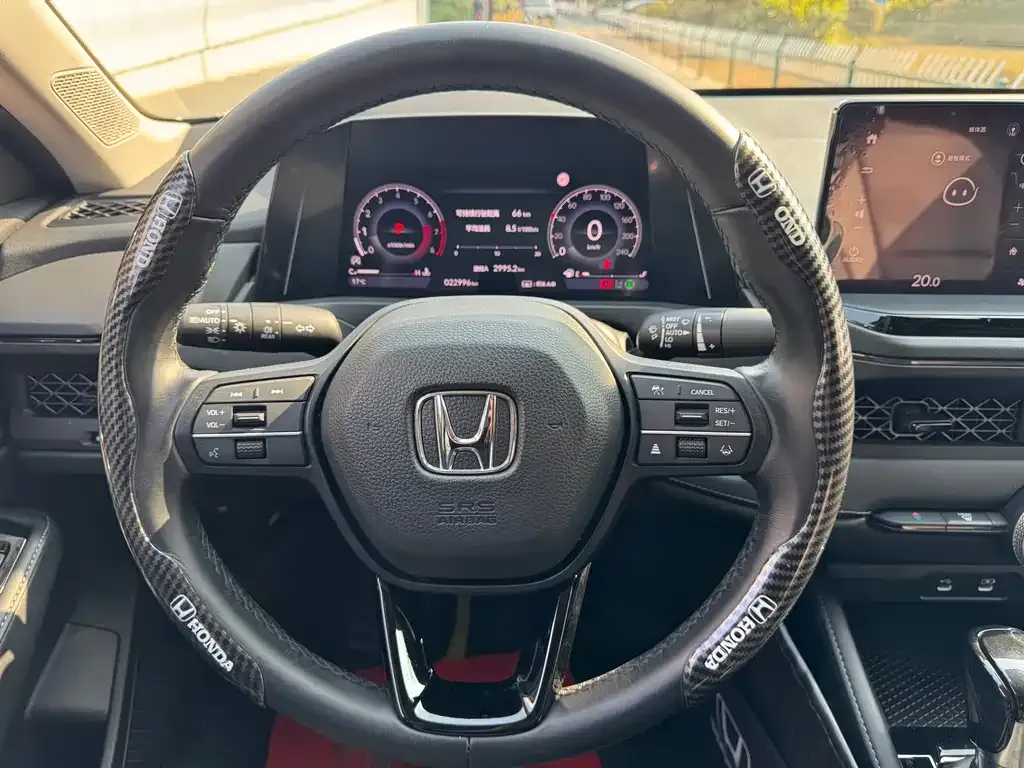Honda Accord — фото 4