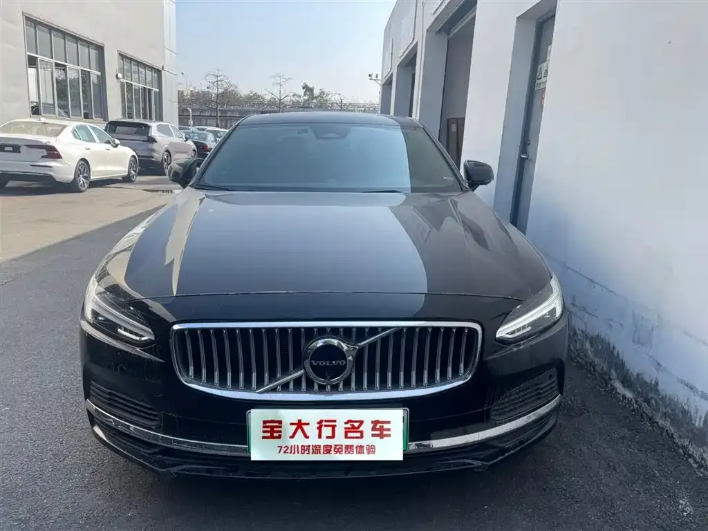 Volvo S90 PHEV 2024 из CN, фото 5