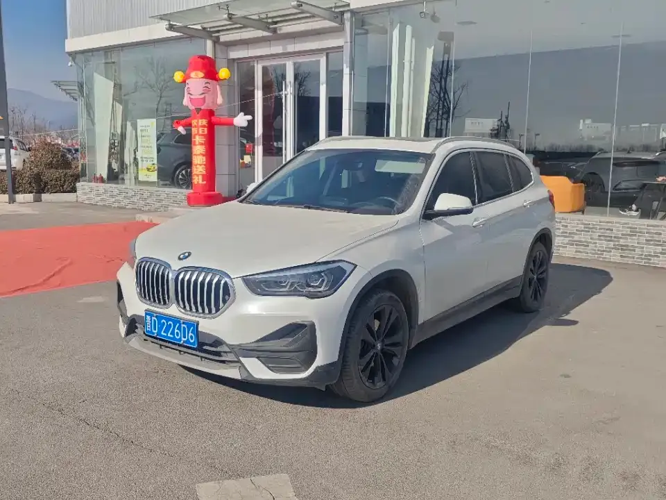 BMW X1 2021 из CN, фото 1