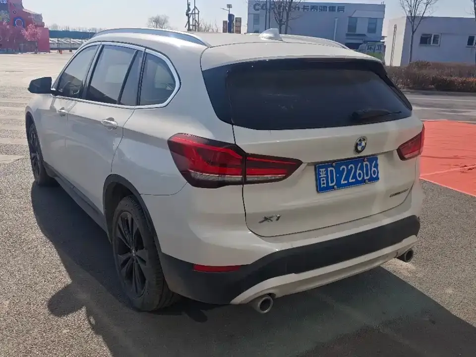 BMW X1 2021 из CN, фото 8