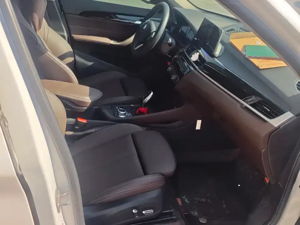 BMW X1 2021 из CN, фото 3