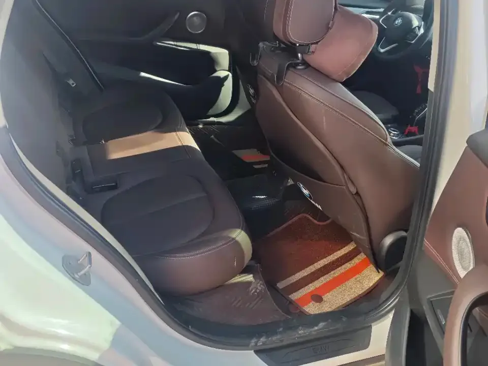 BMW X1 2021 из CN, фото 2