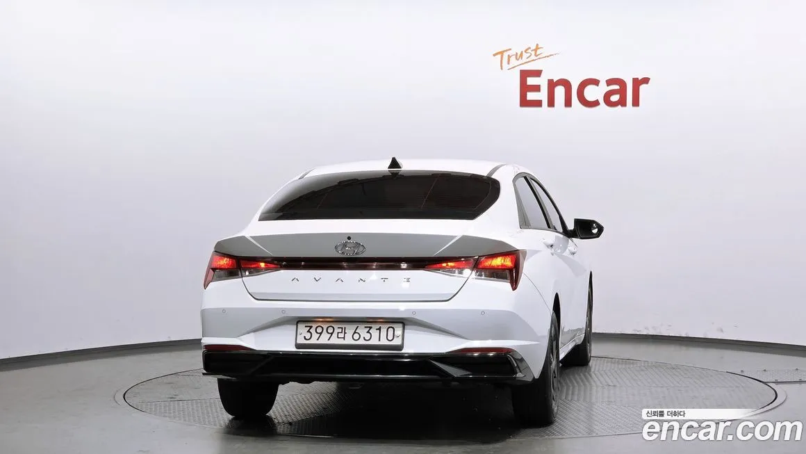 Hyundai AVANTE 2023 из KR, фото 6