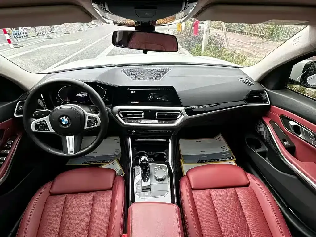 BMW 3 Series 2022 из CN, фото 8