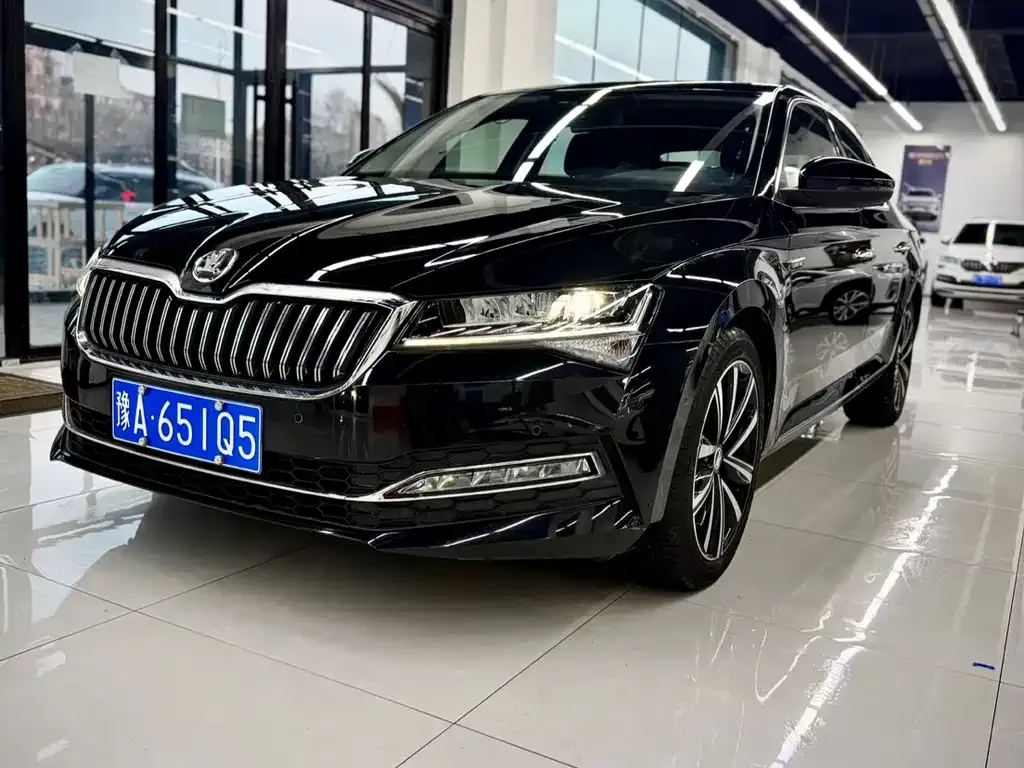 Skoda Superb 2023 из CN, фото 1
