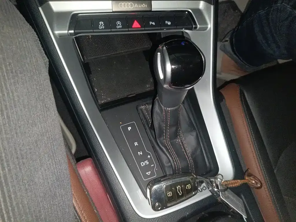Audi Q3 2022 из CN, фото 4