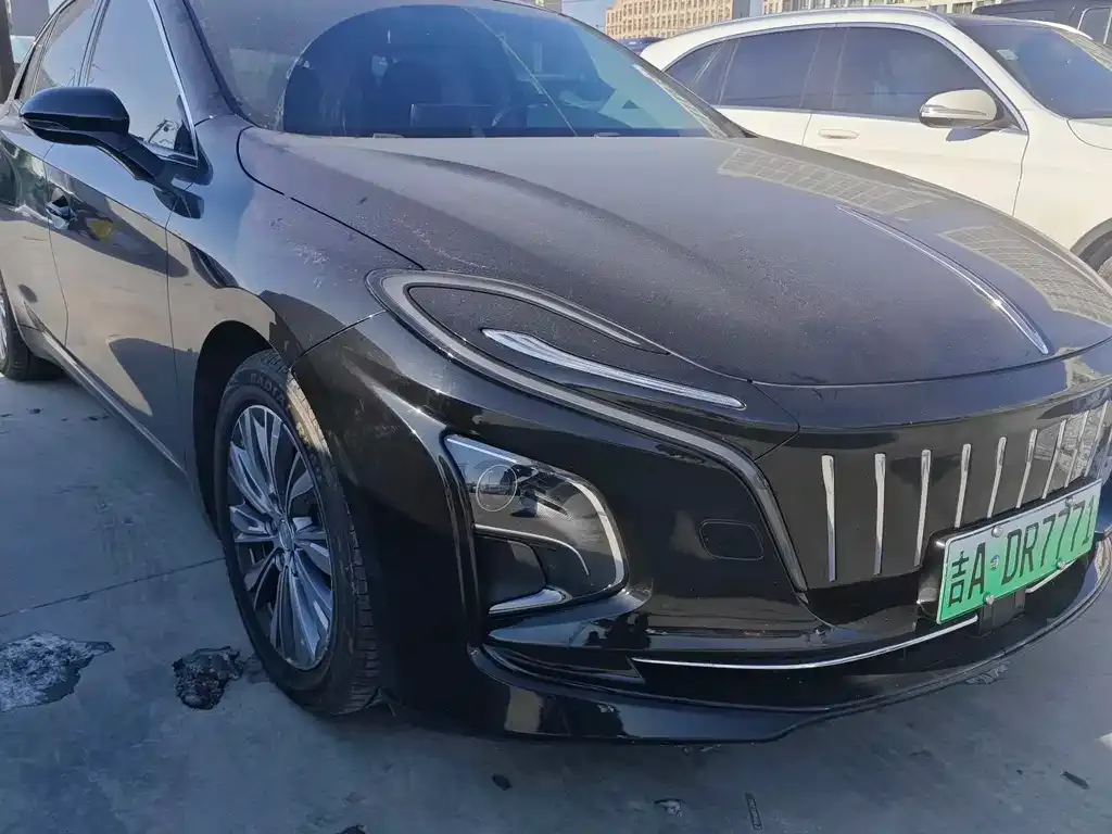 Hongqi E-QM5 2023 из CN, фото 3