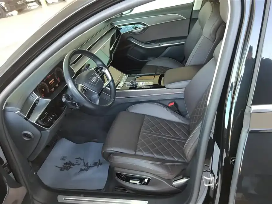 Audi A8 2024 из CN, фото 10