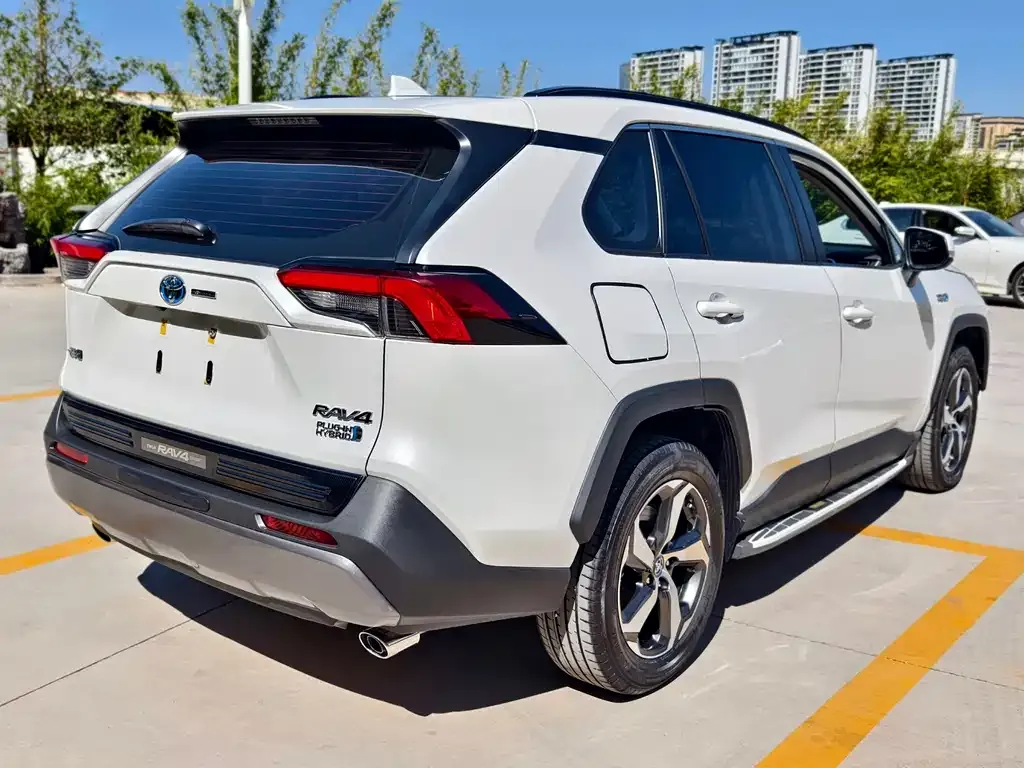 Toyota RAV4 Prime 2022 из CN, фото 8