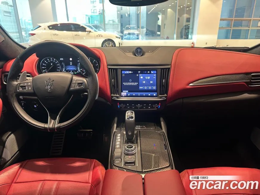 Maserati Levante 2023 из KR, фото 9