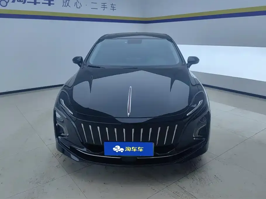Hongqi E-QM5 — фото 9