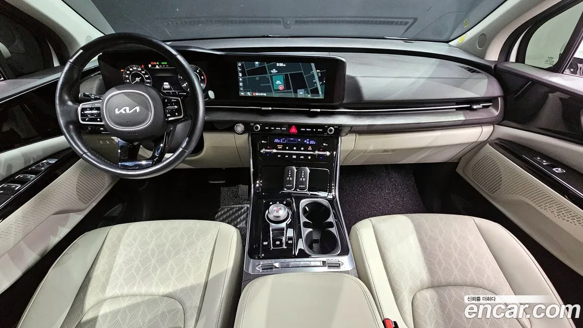 Kia Carnival — фото 10