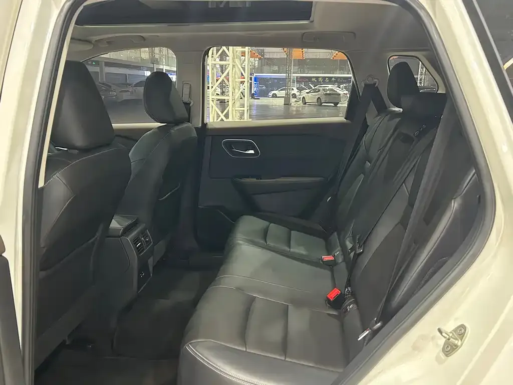Nissan X-Trail — фото 10