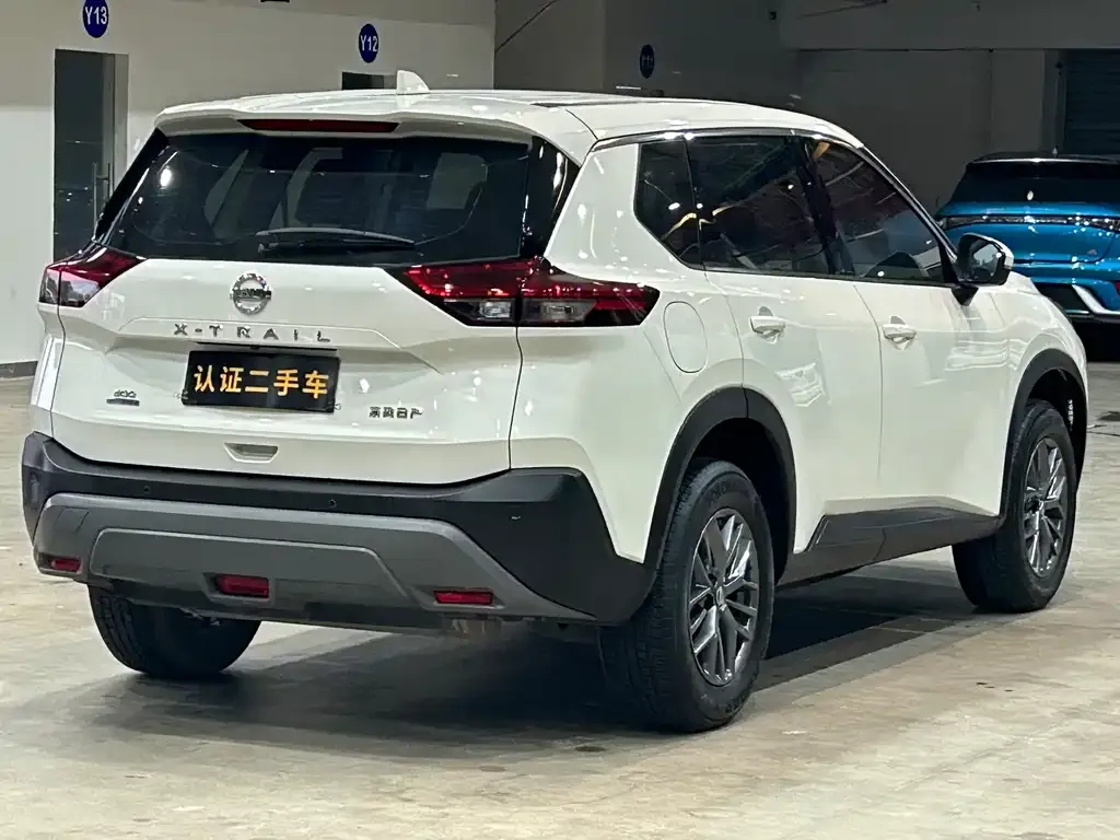Nissan X-Trail — фото 2