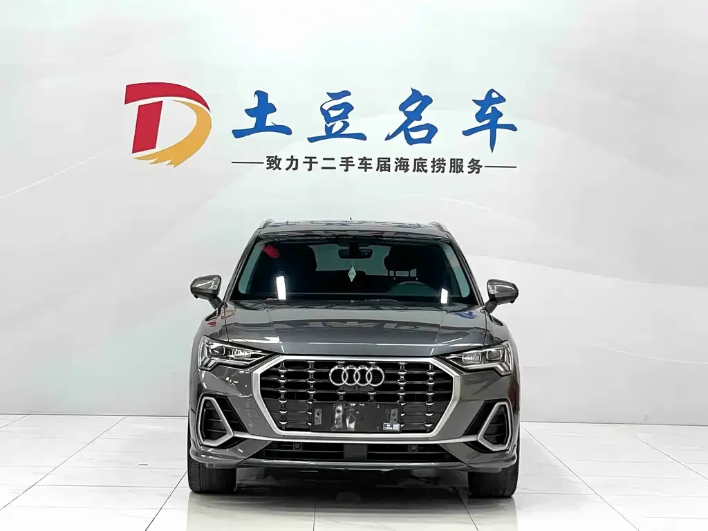 Audi Q3 2021 из CN, фото 2