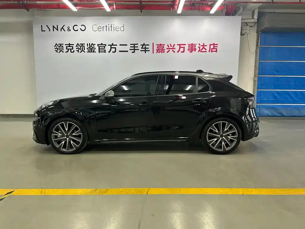 Lynk & Co 02 Hatchback 2023 из CN, фото 8