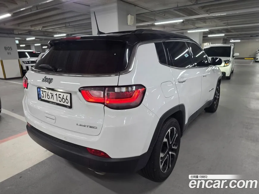 Jeep Compass 2022 из KR, фото 4