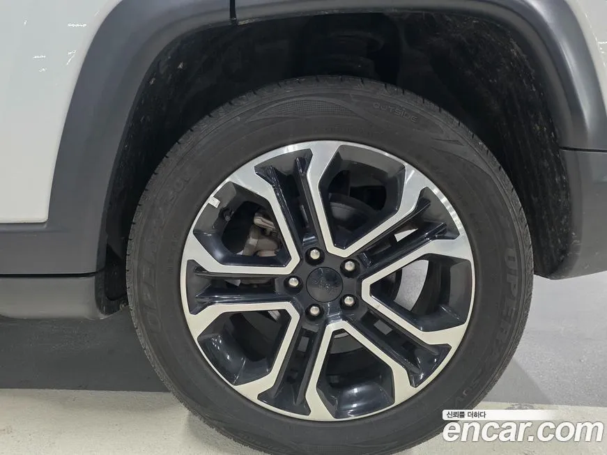 Jeep Compass 2022 из KR, фото 3