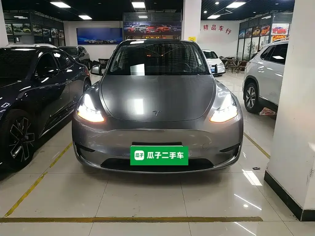 Tesla Model Y 2023 из CN, фото 6
