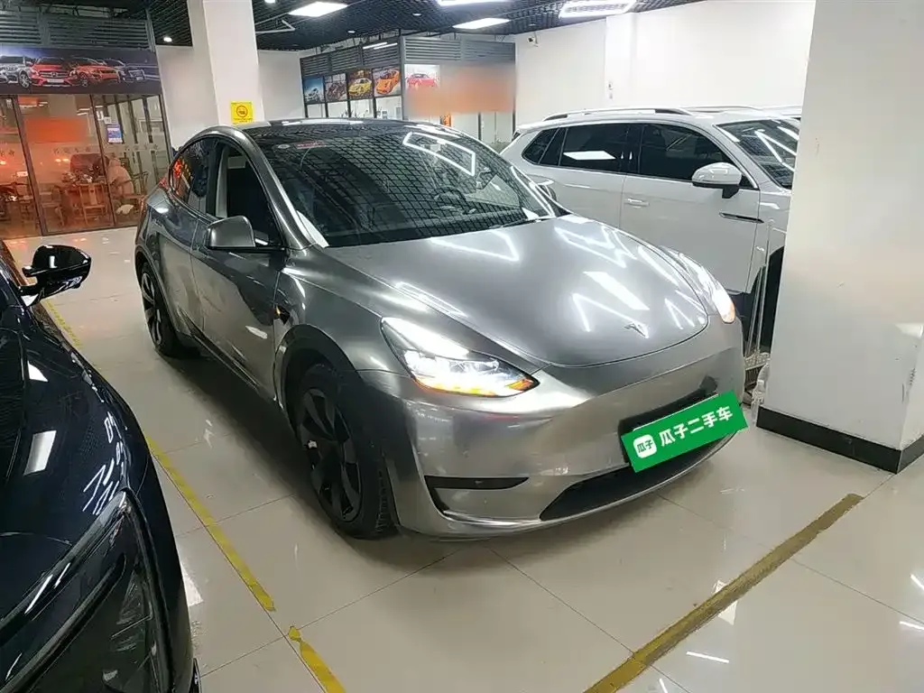 Tesla Model Y 2023 из CN, фото 10