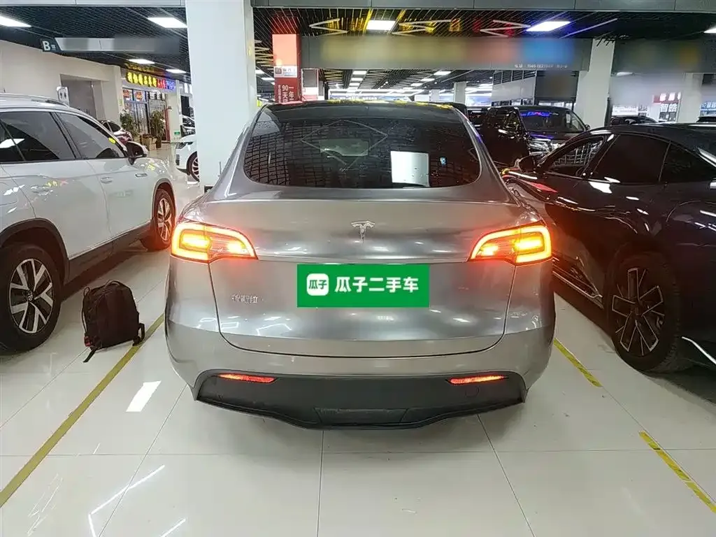 Tesla Model Y 2023 из CN, фото 5