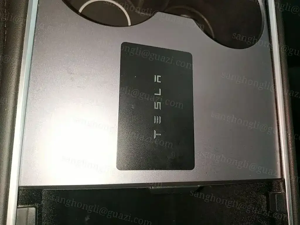 Tesla Model Y 2023 из CN, фото 3