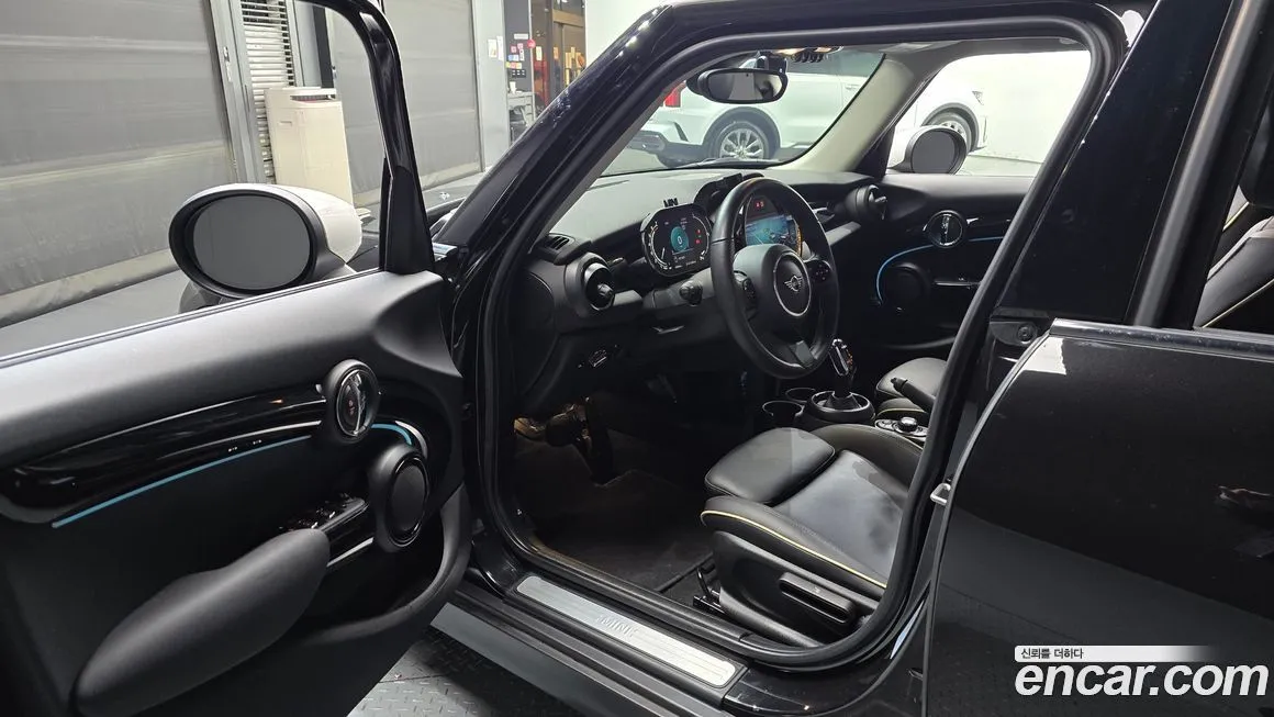 Mini Cooper 2022 из KR, фото 3