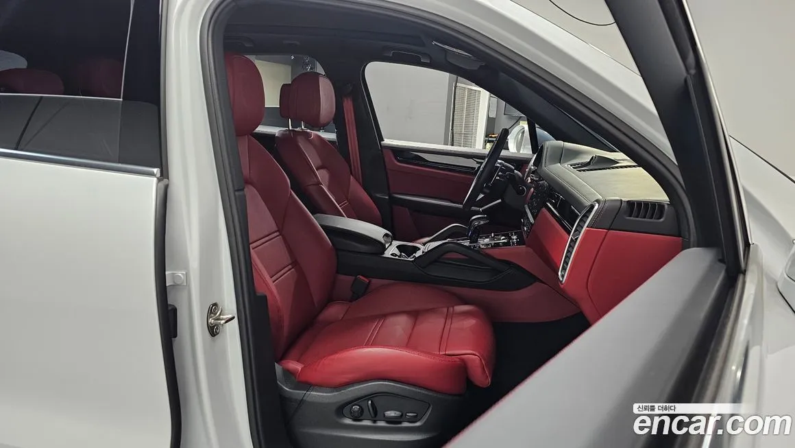 Porsche Cayenne 2023 из KR, фото 10