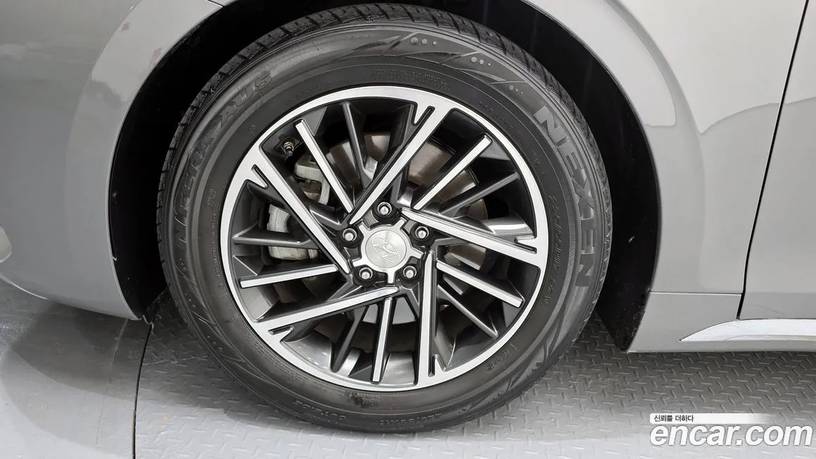 Hyundai Grandeur 2021 из KR, фото 5