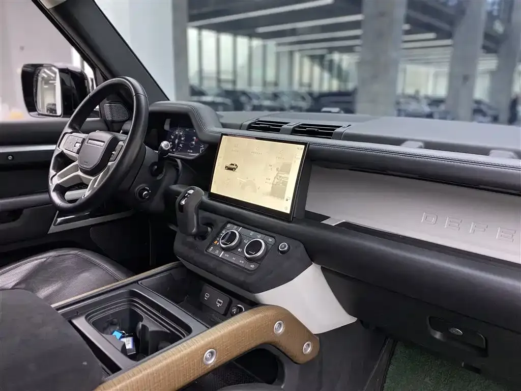 Land Rover Defender 2021 из CN, фото 3