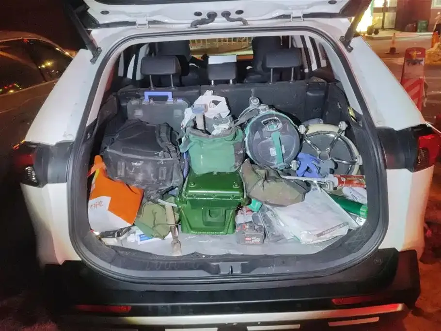 Toyota RAV4 2024 из CN, фото 10