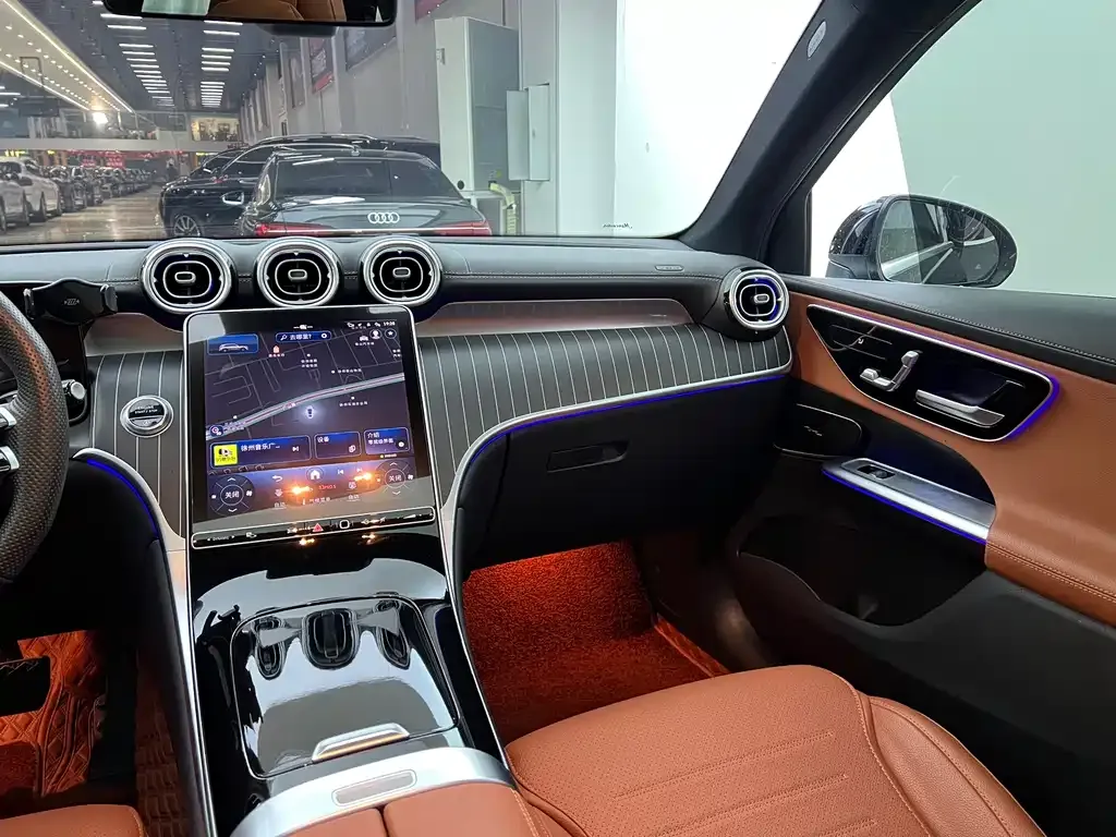 Mercedes-Benz GLC 2023 из CN, фото 6