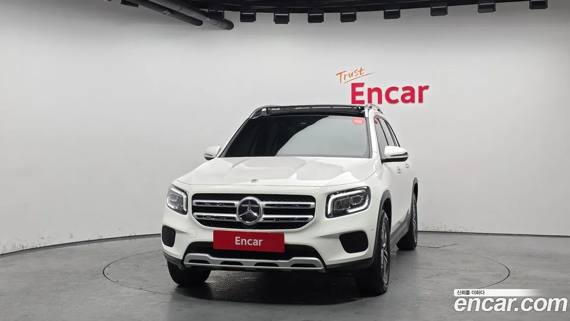 Mercedes-Benz GLB-Class — фото 3