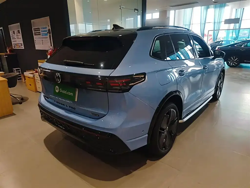 Volkswagen Tiguan L 2024 из CN, фото 4
